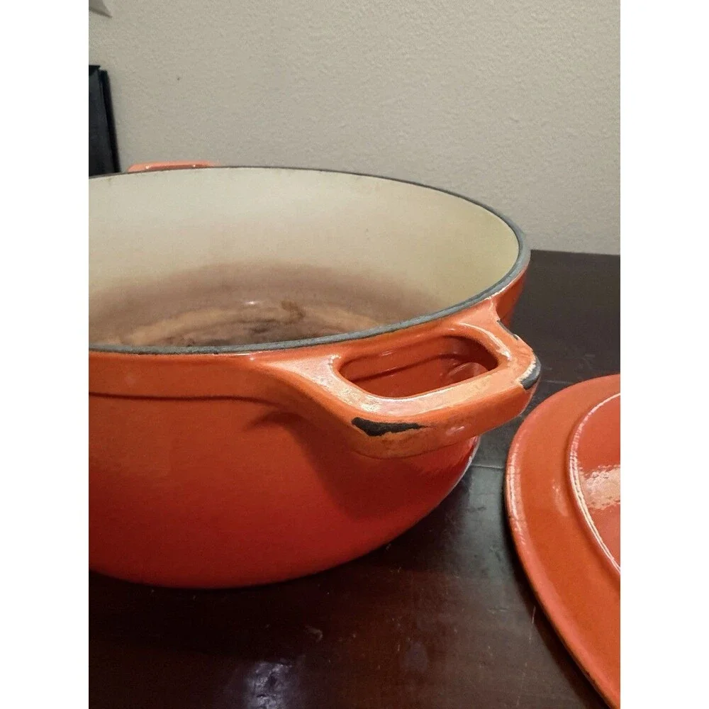 Chasseur Dutch Oven Cast Iron Pot Made In France Orange Size 26